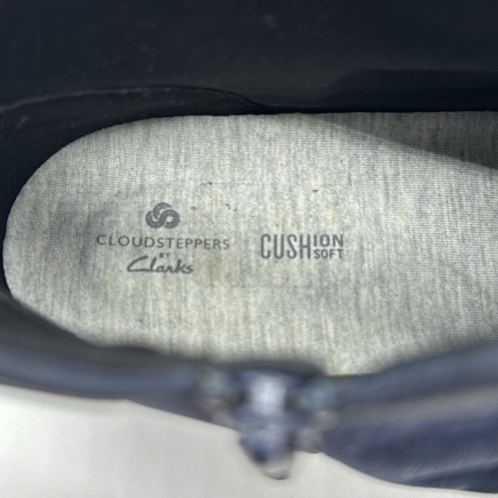 Cloudsteppers by Clarks Navy Blue Lightweight Leather Boots Size 9 MCA6604K - Picture 6 of 7